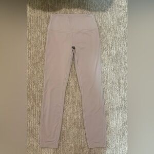 Lululemon Wunder Under pink leggings